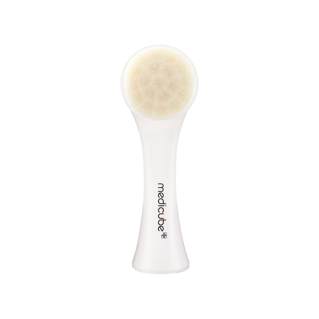 medicube-pore-brush-p4 MedicubePoreBrush.jpg